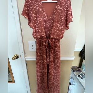 Medium terracotta color fresh with polka dots